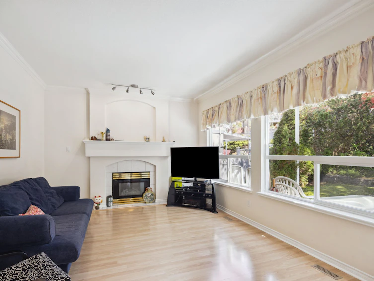 2525 Sapphire Place, Coquitlam, BC, V3E 2Z1 - 10