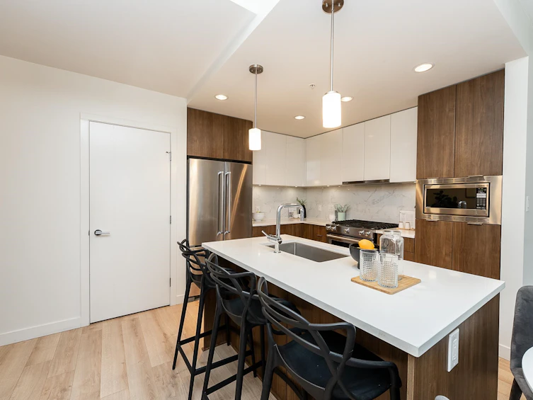 103-2188 Madison Avenue, Burnaby, BC, V5C 0J8 - 9
