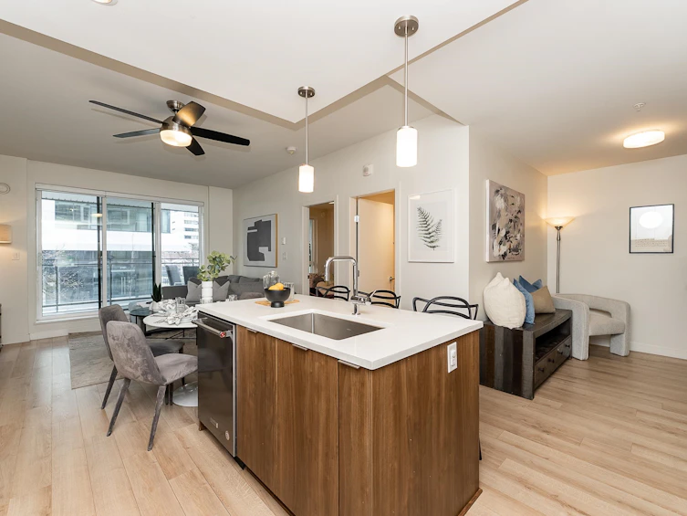 103-2188 Madison Avenue, Burnaby, BC, V5C 0J8 - 13
