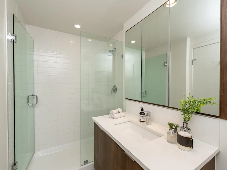 103-2188 Madison Avenue, Burnaby, BC, V5C 0J8 - 22