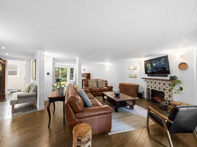 26996 Ferguson Avenue, Maple Ridge, BC, V2W 1R9 - 18
