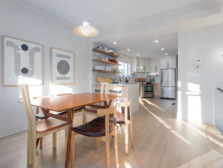 708 Woodland Drive, Vancouver, BC, V5L 3R3 - 3