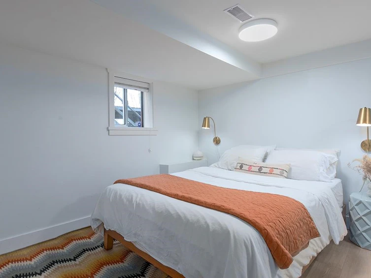 708 Woodland Drive, Vancouver, BC, V5L 3R3 - 14
