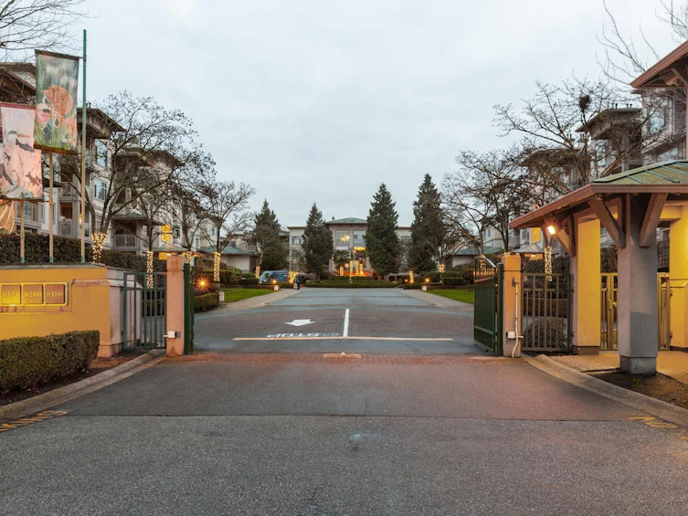 215-8180 Jones Road, Richmond, BC, V6Y 3Z6 - 29