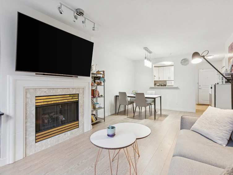 215-8180 Jones Road, Richmond, BC, V6Y 3Z6 - 8