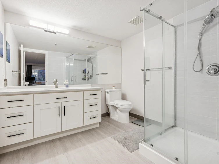 215-8180 Jones Road, Richmond, BC, V6Y 3Z6 - 19
