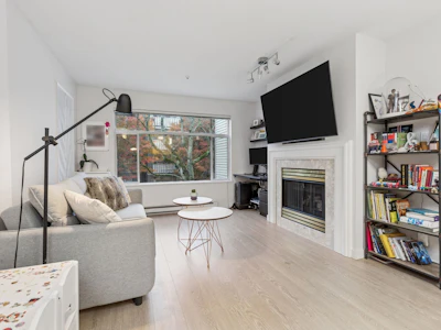 215-8180 Jones Road - 5