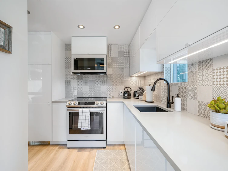 707-1166 Melville Street, Vancouver, BC, V6E 4P5 - 3