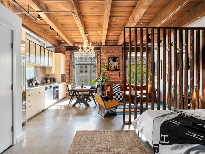 310 - 55 E Cordova Street, Vancouver BC V6A 0A5