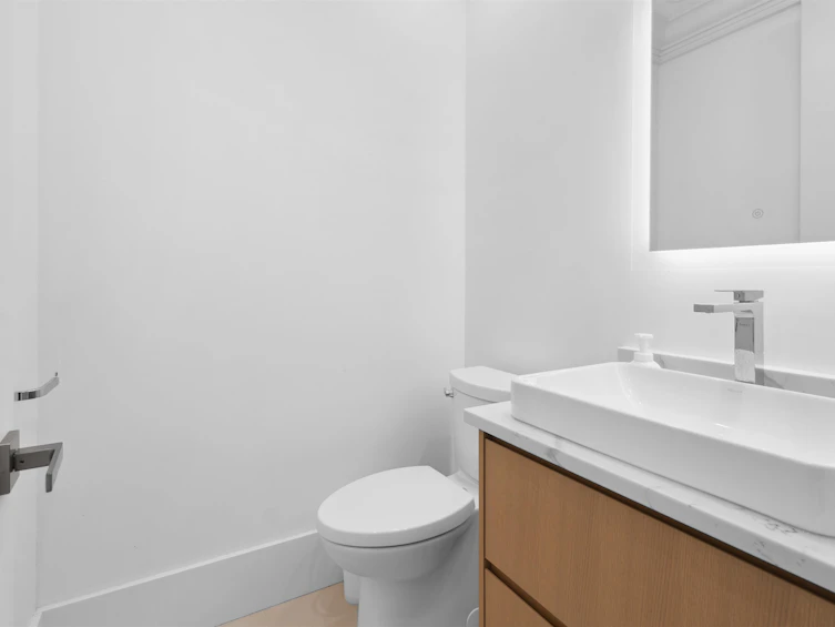 4379 Ross Crescent, West Vancouver, BC, V7W 1B3 - 10