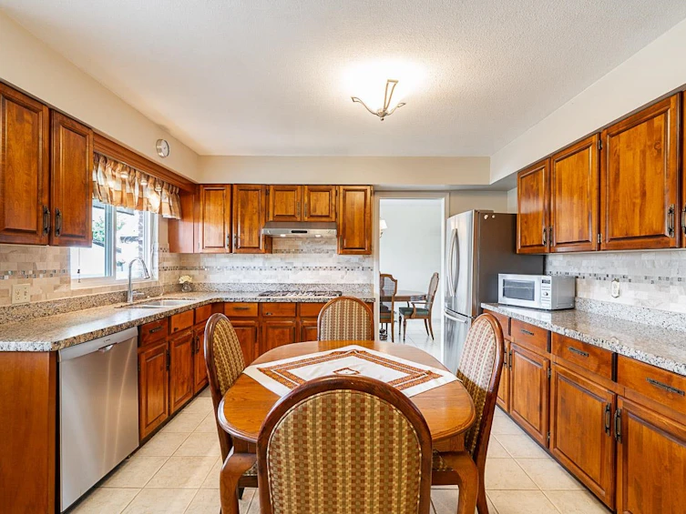 1817 Edinburgh Street, New Westminster, BC, V3M 2X2 - 9