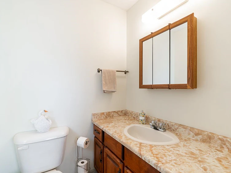 1817 Edinburgh Street, New Westminster, BC, V3M 2X2 - 13