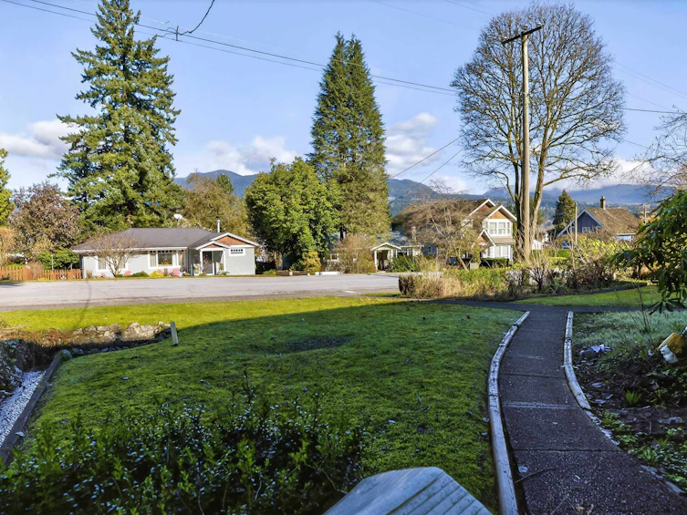 2217 St George Street, Port Moody, BC, V3H 2G1 - 10