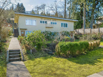 2217 St George Street - 3