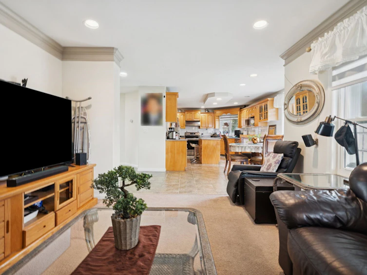 6740 150a Street, Surrey, BC, V3S 9G6 - 5