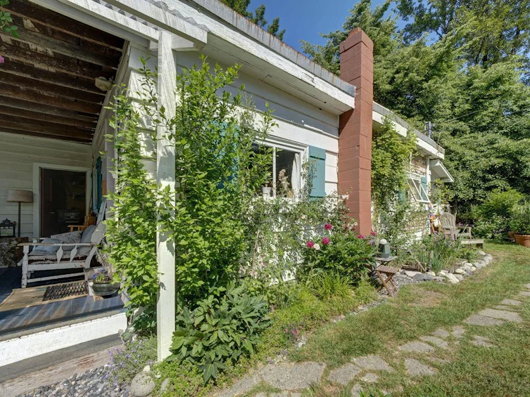 947 North Road, Gibsons, BC, V0N 1V7 - 23