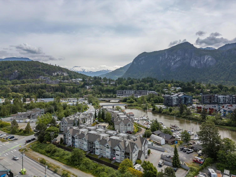312-1466 Pemberton Avenue, Squamish, BC, V8B 0K1 - 25
