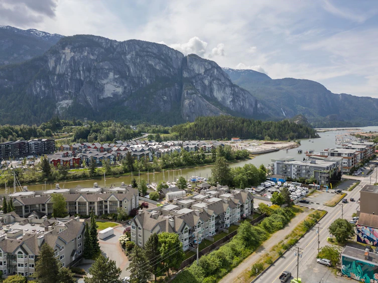 312-1466 Pemberton Avenue, Squamish, BC, V8B 0K1 - 27