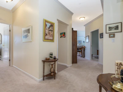 309-4753 River Road West - 4