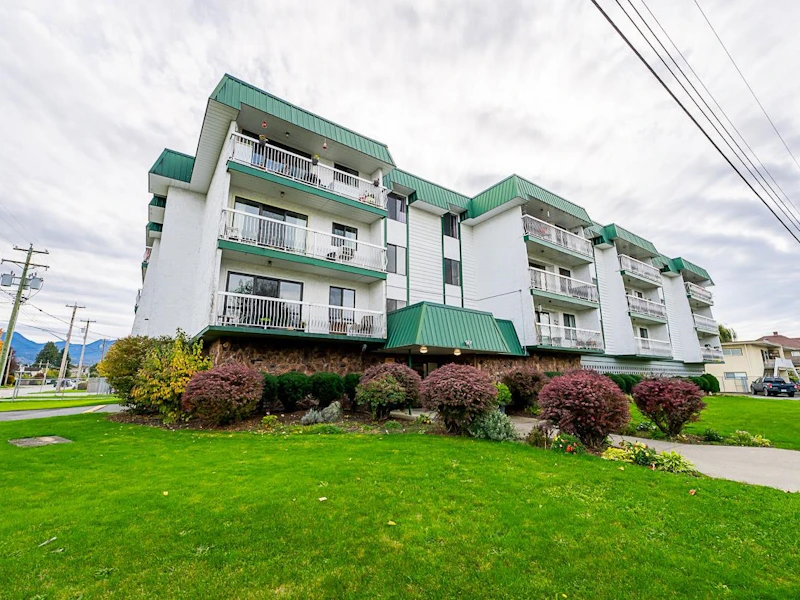304 - 46374 Margaret Avenue, Chilliwack BC V2P 2H1