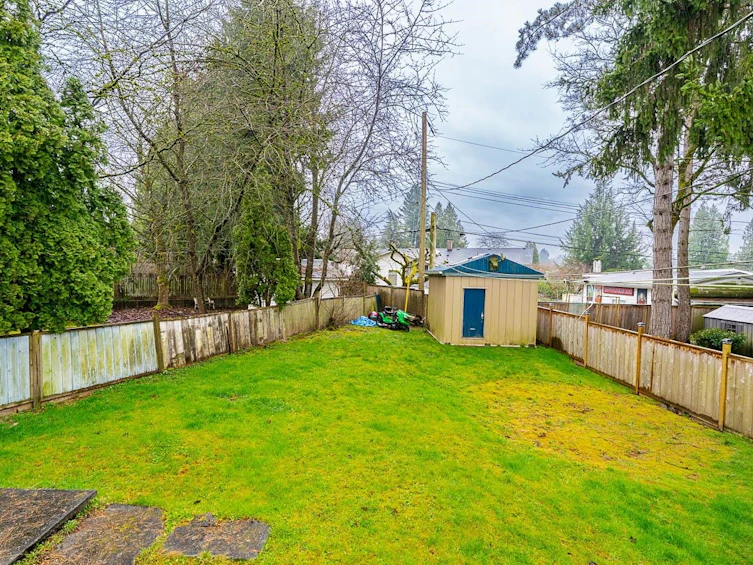 15058 Robin Crescent, Surrey, BC, V3R 4X8 - 26