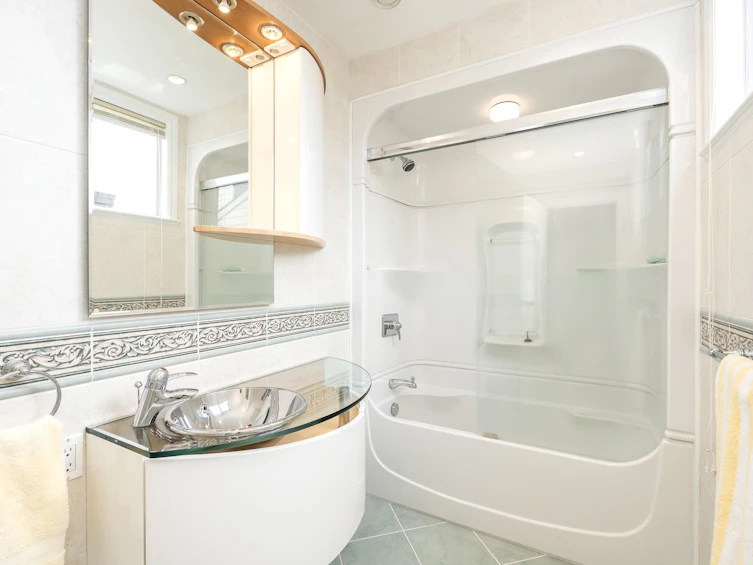 5295 Gulf Place, West Vancouver, BC, V7W 2V9 - 23
