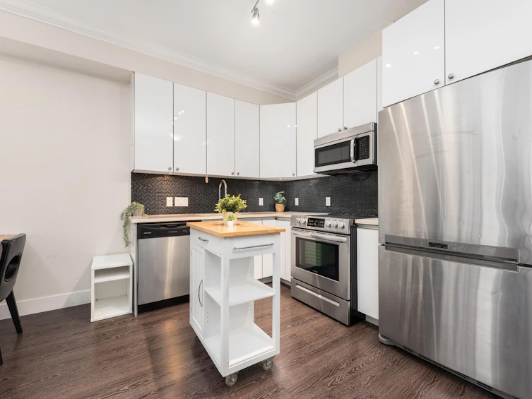 401-3437 Kingsway, Vancouver, BC, V5R 5L3 - 7