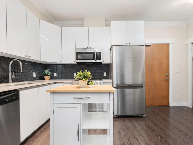 401-3437 Kingsway, Vancouver, BC, V5R 5L3 - 8