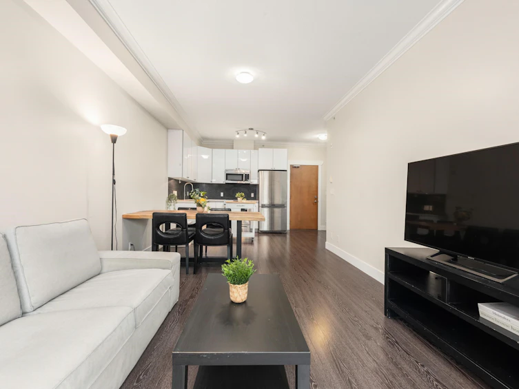 401-3437 Kingsway, Vancouver, BC, V5R 5L3 - 5