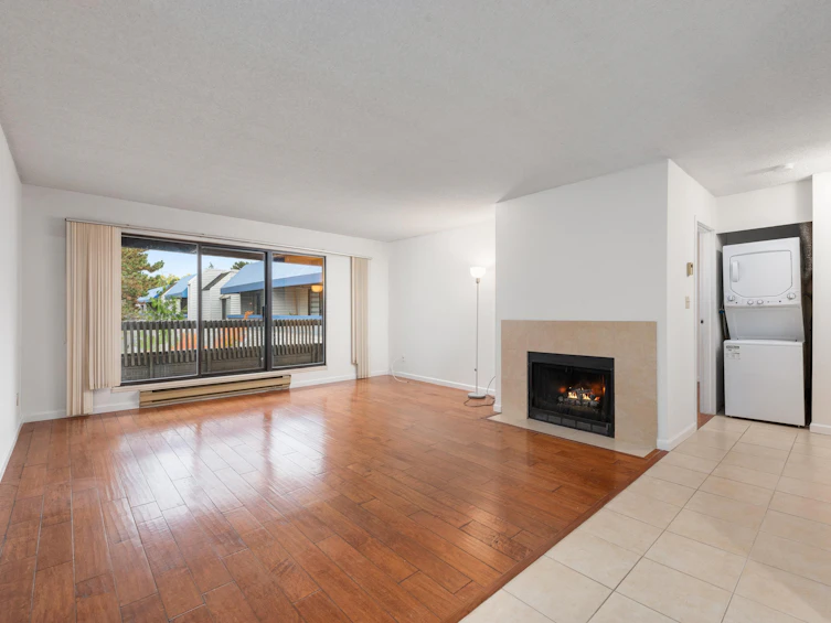 318-5800 Cooney Road, Richmond, BC, V6X 3A8