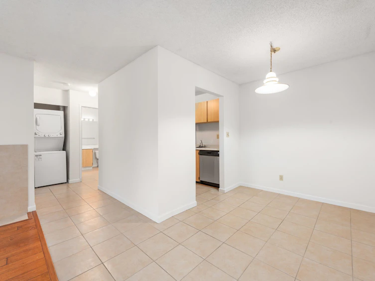 318-5800 Cooney Road, Richmond, BC, V6X 3A8 - 9