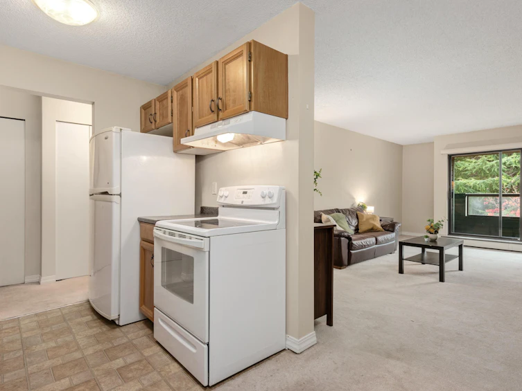 303-8600 Ackroyd Road, Richmond, BC, V6X 3G1 - 11
