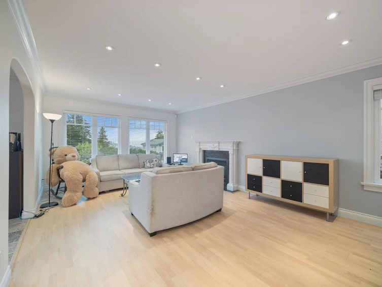 128 Hythe Avenue, Burnaby, BC, V5B 3H7 - 7