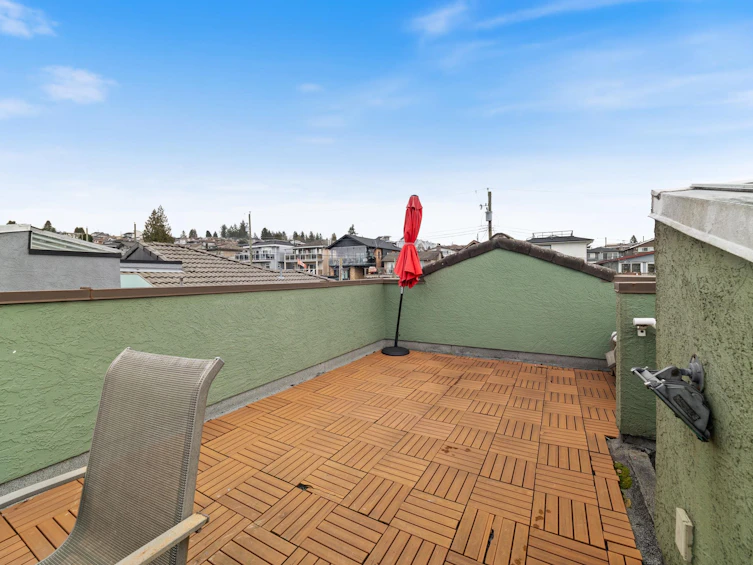 128 Hythe Avenue, Burnaby, BC, V5B 3H7 - 34