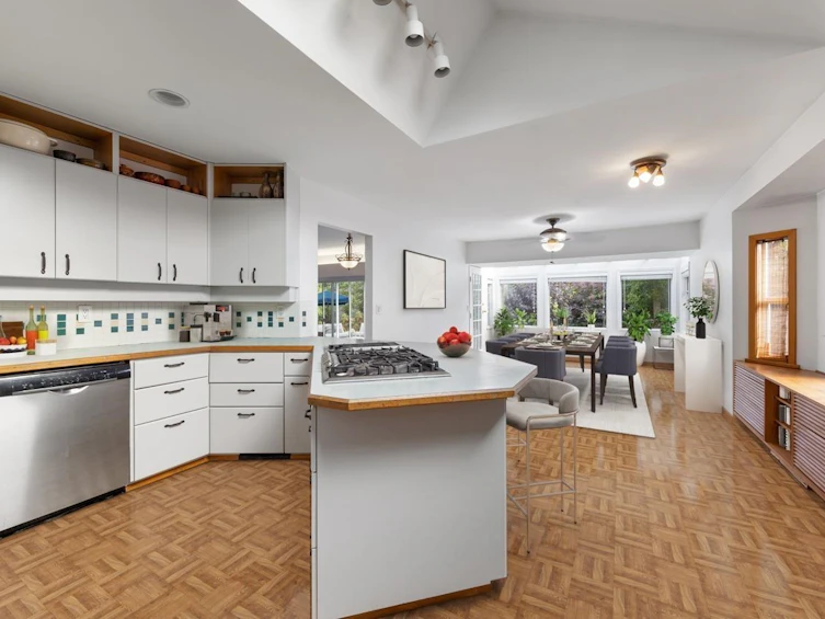 14098 20 Avenue, Surrey, BC, V4A 8P8 - 15