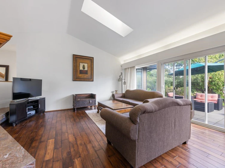 14098 20 Avenue, Surrey, BC, V4A 8P8 - 8