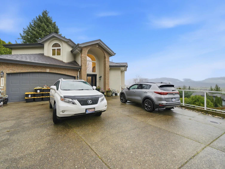 2247 Mountain Drive, Abbotsford, BC, V3G 1E4 - 27