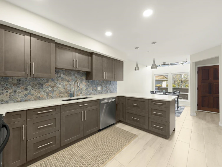 27-1925 Indian River Crescent, North Vancouver, BC, V7G 2P8 - 5