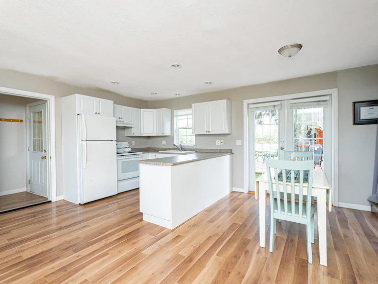 24920 30 Avenue, Langley, BC, V4W 1X9 - 30