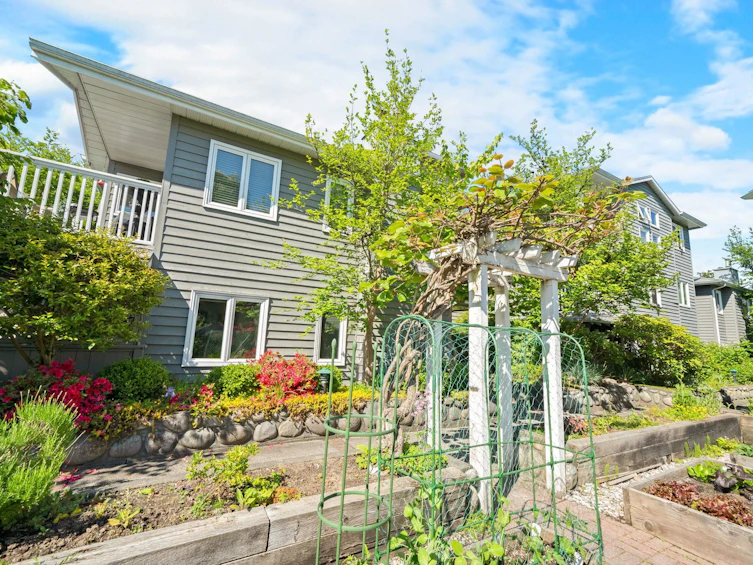 203-1538 Bowser Avenue, North Vancouver, BC, V7P 2Y3 - 32