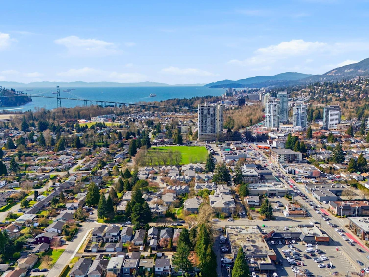 203-1538 Bowser Avenue, North Vancouver, BC, V7P 2Y3 - 40