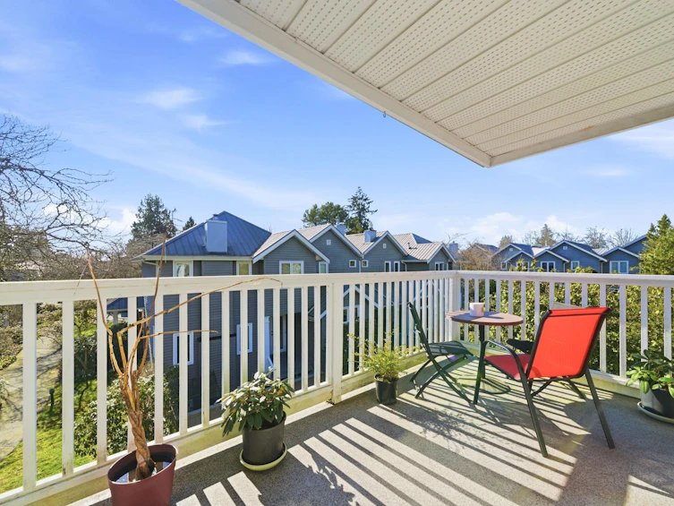 203-1538 Bowser Avenue, North Vancouver, BC, V7P 2Y3 - 16