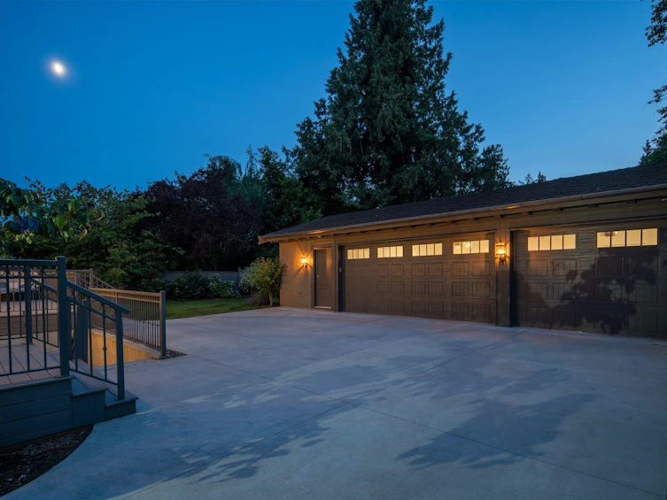 6005 Alma Street, Vancouver, BC, V6N 1Y3 - 15