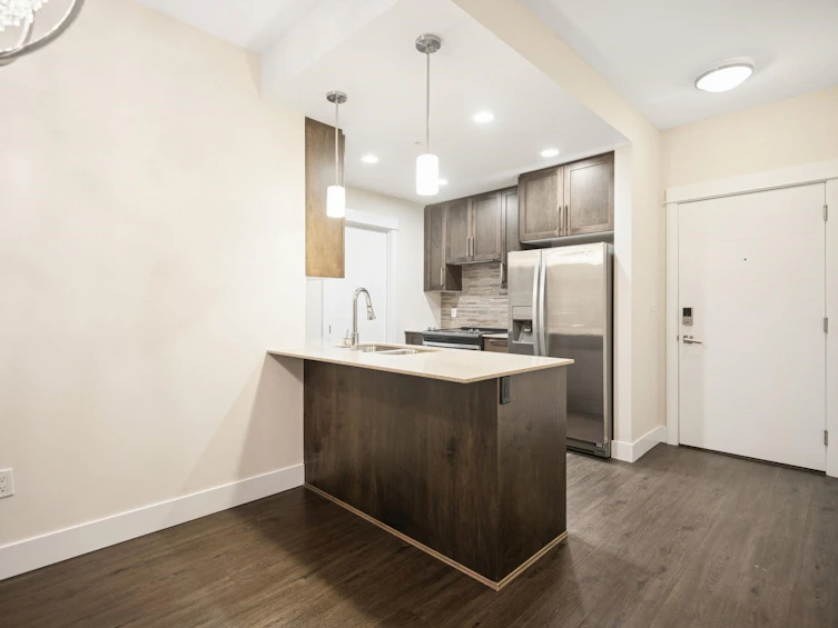 205-2495 Wilson Avenue, Port Coquitlam, BC, V3C 0E4 - 8