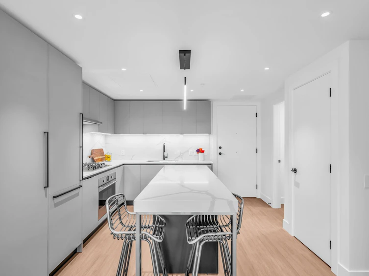 506-2235 E Broadway, Vancouver, BC, V5N 0J5 - 10