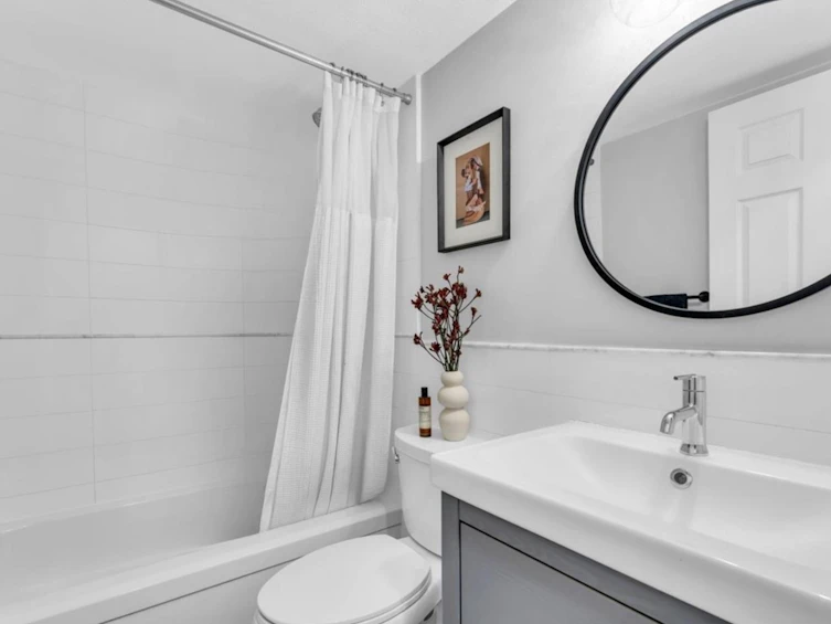 208-1516 E 1st Avenue, Vancouver, BC, V5N 1A5 - 17