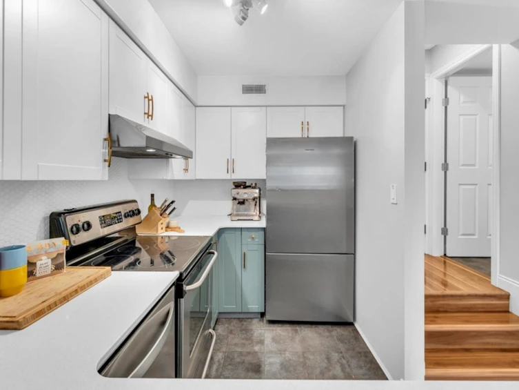 208-1516 E 1st Avenue, Vancouver, BC, V5N 1A5 - 8