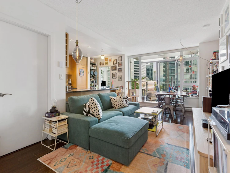1003-821 Cambie Street, Vancouver, BC, V6B 0E3 - 2