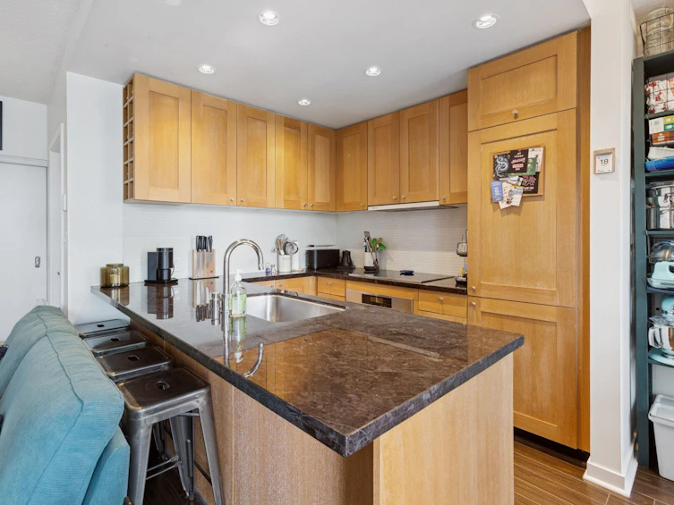 1003-821 Cambie Street, Vancouver, BC, V6B 0E3 - 9