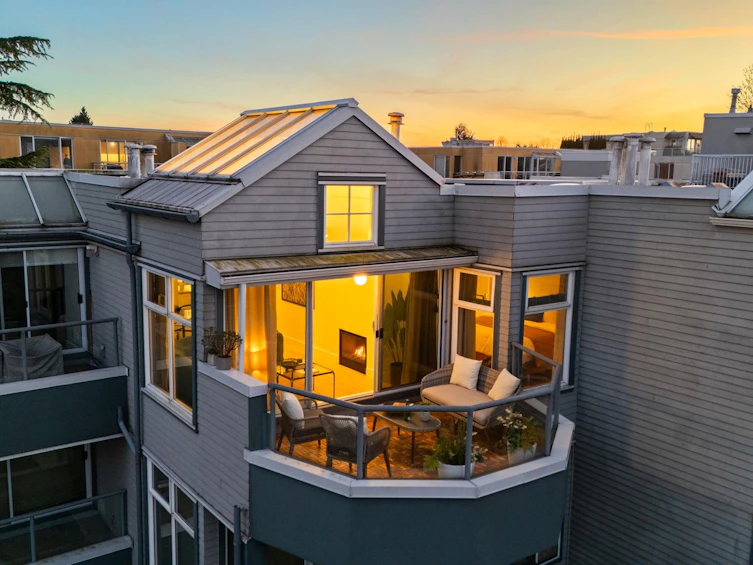 409-2250 W 3rd Avenue, Vancouver, BC, V6K 1L4 - 29